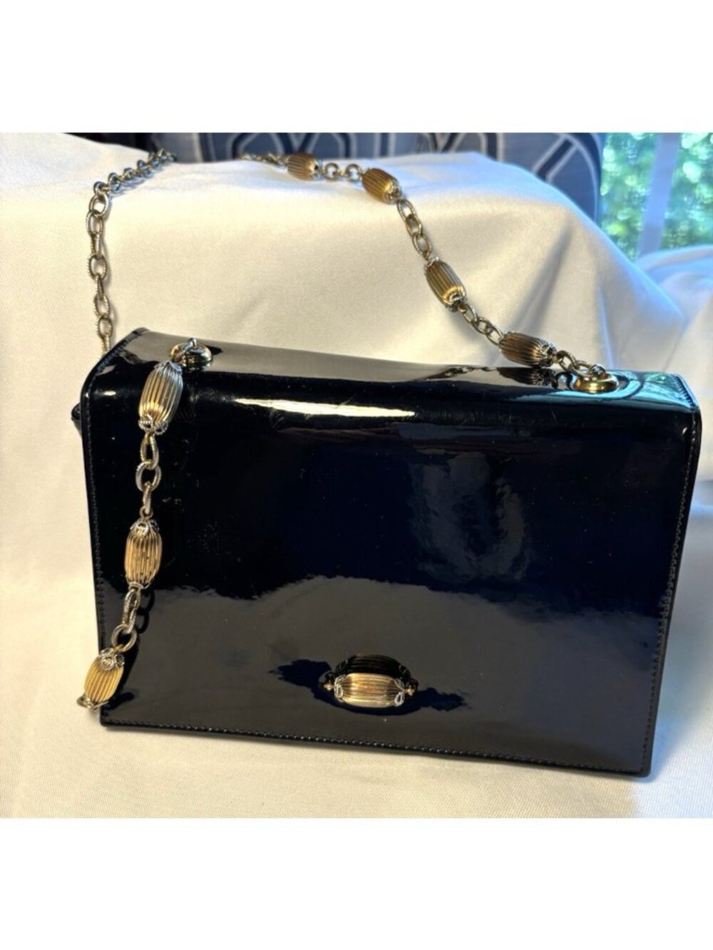 Vintage Koret Patent Black Leather Small Purse Handbag Beaded Chain classy